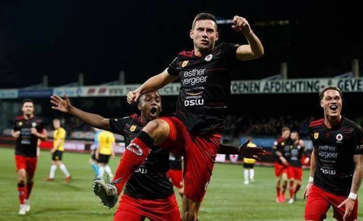 视了全队的 视了全队的