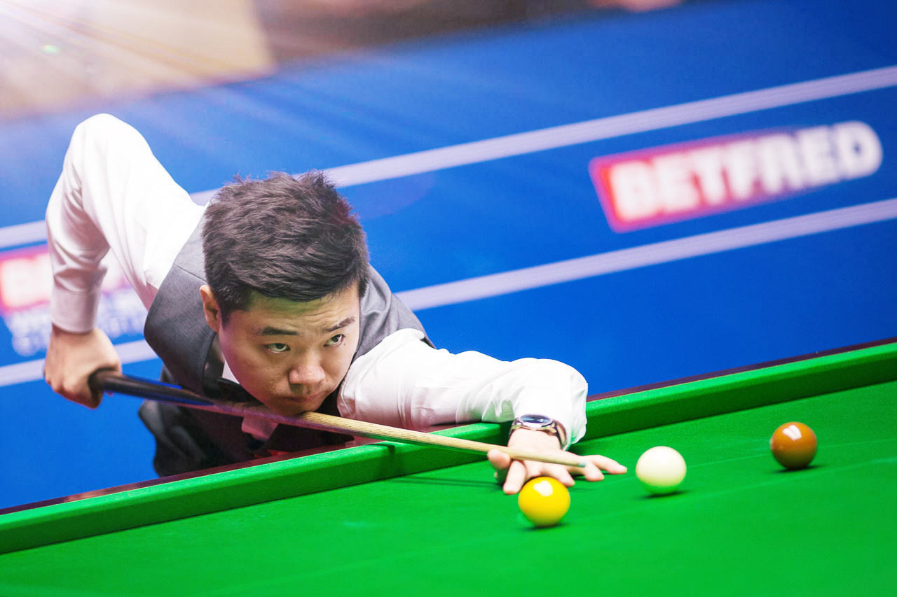 ATP年终总决赛小组赛次轮：阿尔卡拉斯、兹维列夫获胜中国新闻网.