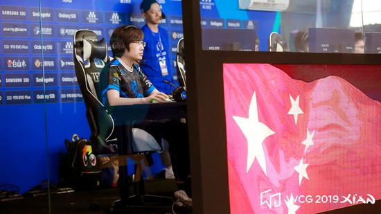 场上溃败+场下冲突！西甲巴拉多利德队遭遇黑色一夜