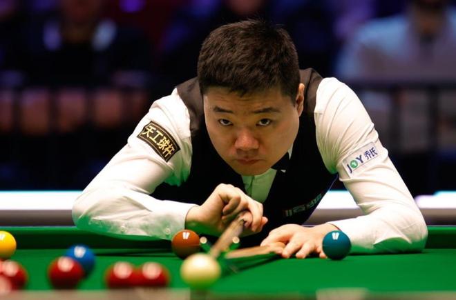 施罗德追打东契奇 背后另有隐情