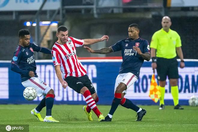 人傻钱多？利雅得新月共为内马尔砸了23亿 换来了7场1球+巨大嘲讽