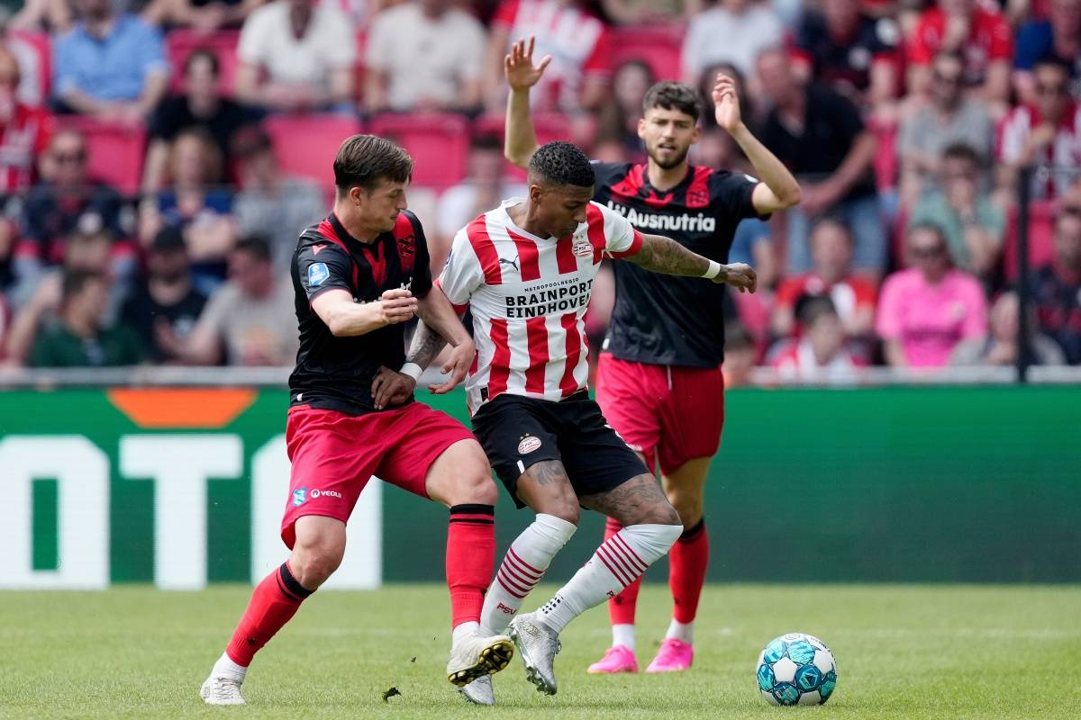 阿不都15+5+4冯傲8分 新疆39分狂胜江苏结束连败